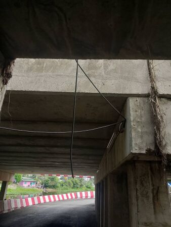 เหตุ ลักขโมยสายไฟฟ้าระบบแสงสว่าง บริเวณจุดกลับรถใต้สะพานคลอง 15 บน ทางหลวงหมายเลข 305 กม.37+750 ส่งผลให้ไฟฟ้าส่องสว่างในบริเว